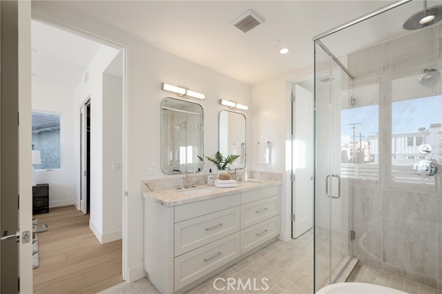 412 Marine Ave, Manhattan Beach, California 90266, 3 Bedrooms Bedrooms, ,3 BathroomsBathrooms,Residential,Sold,Marine Ave,SB23207712