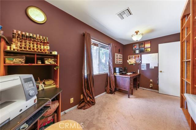 120 Franklin Avenue, Redlands CA: https://media.crmls.org/medias/e08fb90c-34db-490c-ace7-456a2aadefa5.jpg