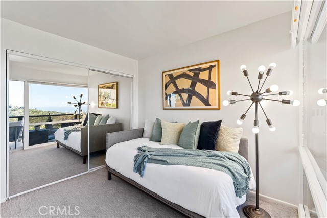 Detail Gallery Image 13 of 46 For 1961 San Remo Dr, Laguna Beach,  CA 92651 - 3 Beds | 2/1 Baths