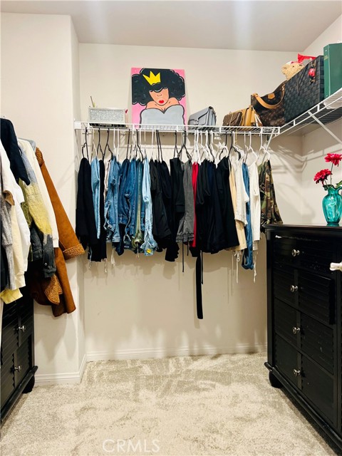 1401 Turin Lane, Los Angeles CA: https://media.crmls.org/medias/e0902b80-93fc-4e3f-af8f-fe9c1808ec1f.jpg