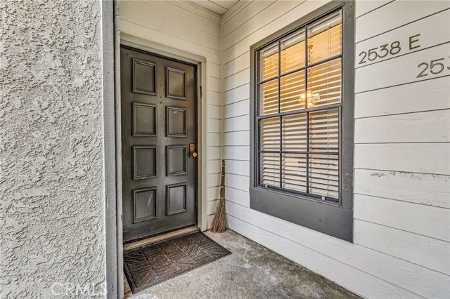 Detail Gallery Image 3 of 32 For 2538 W Macarthur, Unit E, Santa Ana,  CA 92704 - 2 Beds | 2 Baths