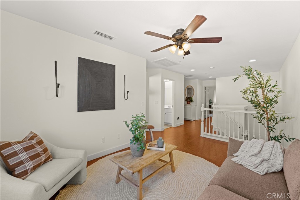 MLS #OC25254109 image #11