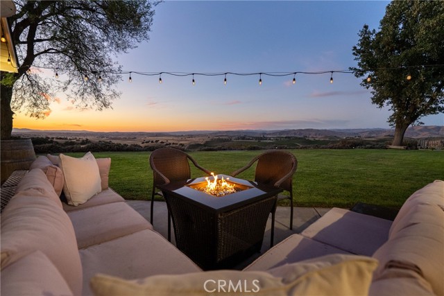 1825 Nygren Road, San Miguel CA: https://media.crmls.org/medias/e0923d09-8731-4944-ba85-a357d7a5f638.jpg