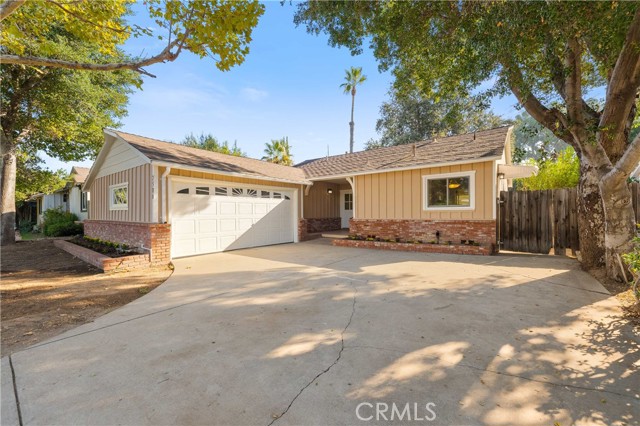 Detail Gallery Image 1 of 1 For 7506 Wystone Ave, Reseda,  CA 91335 - 3 Beds | 2 Baths