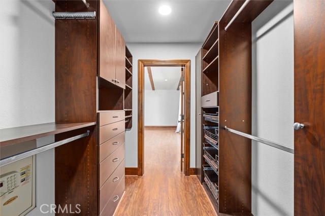 3208 Walnut Avenue, Manhattan Beach CA: https://media.crmls.org/medias/e0941f68-fad7-4684-9a72-6cca9d532839.jpg