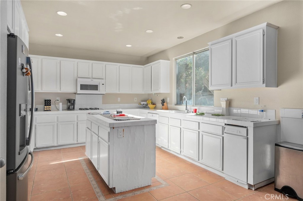 MLS #CV25170350 img 14