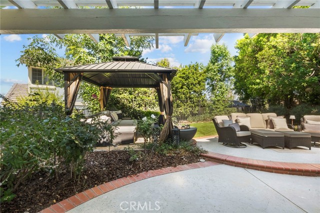 Image 34 of 44 For 7282 Woodvale Court