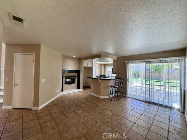 40132 Villa Venecia, Temecula CA: https://media.crmls.org/medias/e0968eff-8fb6-492e-a21f-3c90dbbcc228.jpg