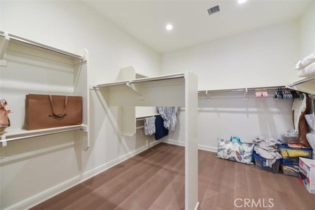 Detail Gallery Image 41 of 43 For 222 Clear Falls, Irvine,  CA 92602 - 5 Beds | 5/1 Baths