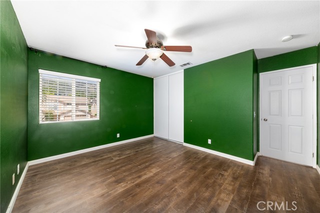 23306 Daisy Drive, Corona CA: https://media.crmls.org/medias/e097e1f3-b62a-4457-b14b-e4253b8a0a2a.jpg