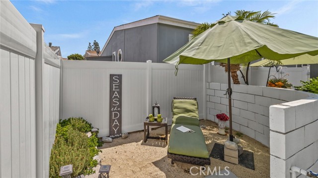 Detail Gallery Image 23 of 35 For 23301 Ridge Route Dr #95,  Laguna Hills,  CA 92653 - 3 Beds | 2 Baths