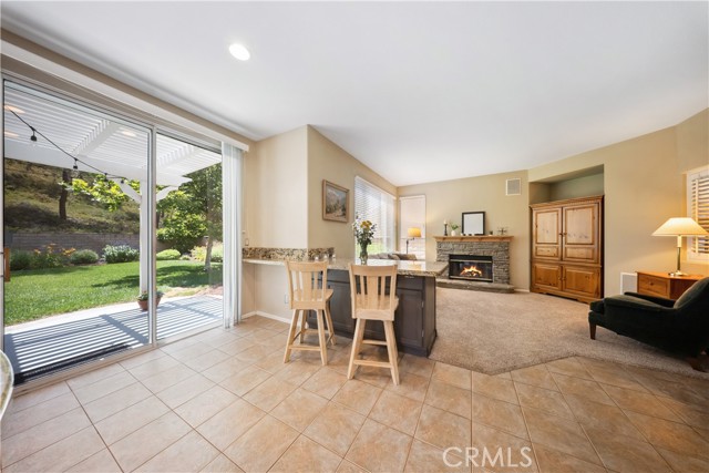 27628 Deerfield Lane, Valencia CA: https://media.crmls.org/medias/e0990e96-8f98-4698-b19b-15c35dbf5032.jpg