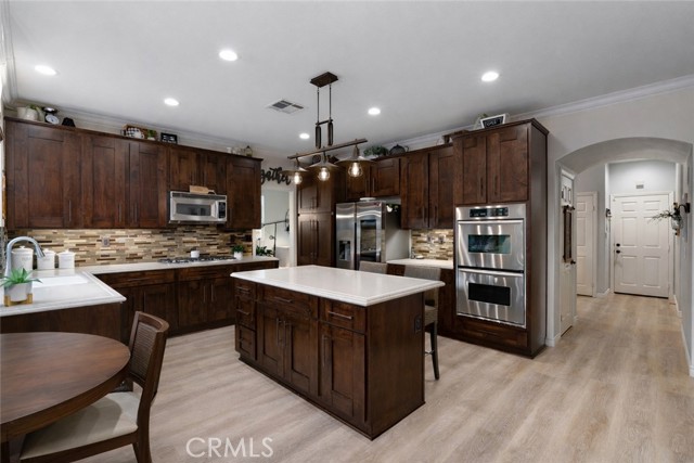 Detail Gallery Image 24 of 72 For 2384 Canyon Crest, La Verne,  CA 91750 - 5 Beds | 3 Baths