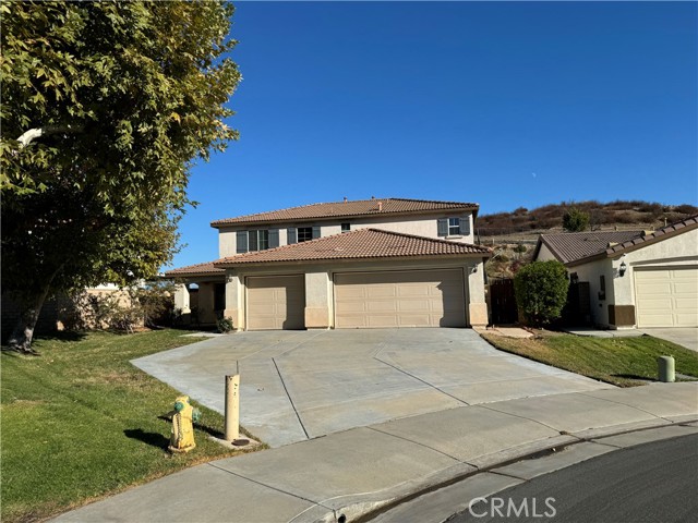 Detail Gallery Image 2 of 25 For 29168 Eldorado Way, Menifee,  CA 92587 - 4 Beds | 2/1 Baths