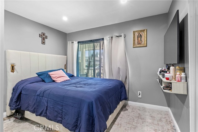 Detail Gallery Image 27 of 61 For 7700 Winnetka, Winnetka,  CA 91306 - 5 Beds | 3 Baths