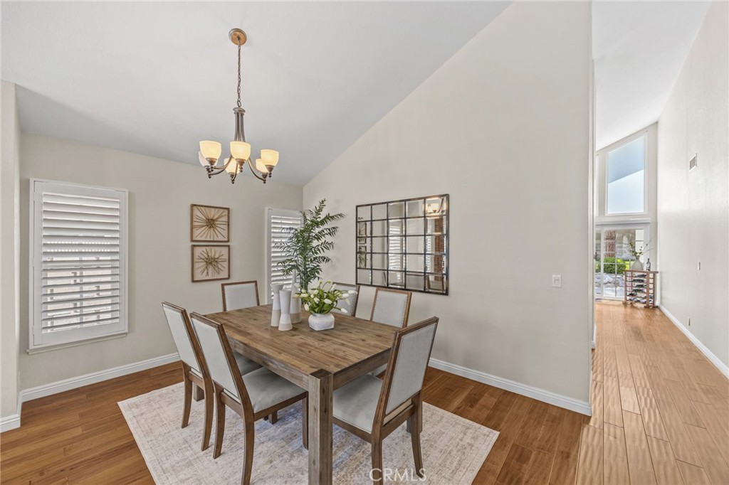 MLS #OC25161685 img 6