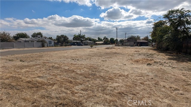 Detail Gallery Image 1 of 9 For 500 Lawson Rd, Bakersfield,  CA 93307 - – Beds | – Baths