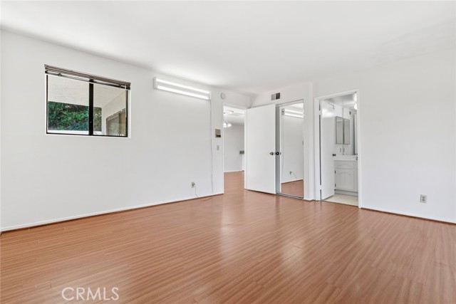 Detail Gallery Image 28 of 66 For 1321 Greenbriar, Glendale,  CA 91207 - 4 Beds | 3/1 Baths