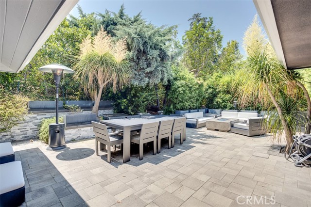Detail Gallery Image 35 of 43 For 10034 La Canada Way, Shadow Hills,  CA 91040 - 2 Beds | 2 Baths