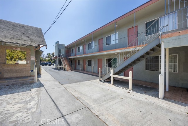  Commercial for Sale in Los Angeles, California