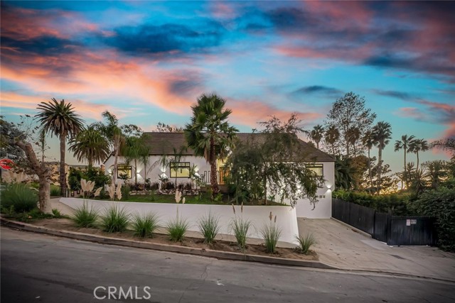 Detail Gallery Image 66 of 72 For 1145 S Longwood, Los Angeles,  CA 90019 - 4 Beds | 3 Baths