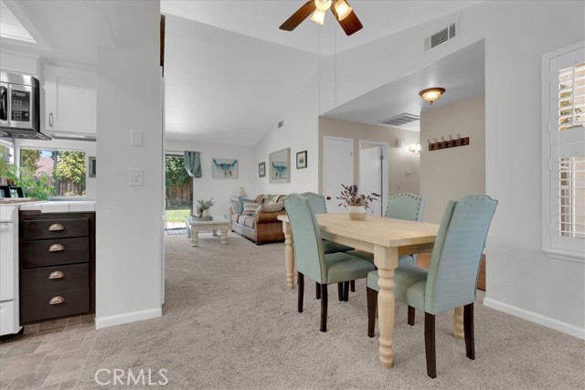 801 Vine St, Exeter CA: https://media.crmls.org/medias/e09ea03e-20ab-41d1-927c-587341975b21.jpg