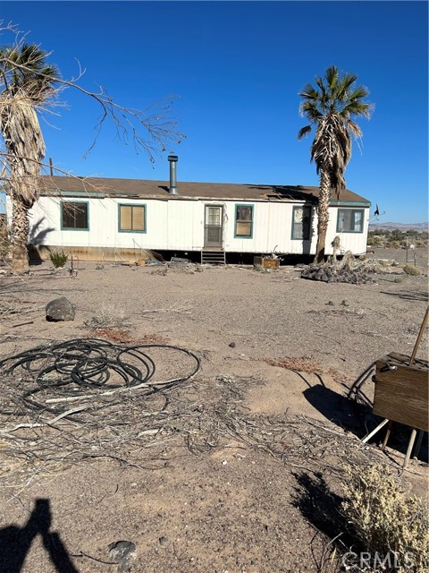 Detail Gallery Image 1 of 1 For 46173 Cecina, Newberry Springs,  CA 92365 - 3 Beds | 2 Baths