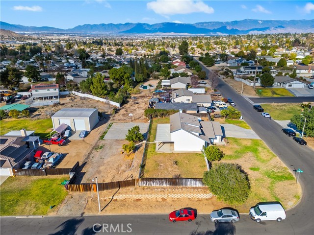 Detail Gallery Image 42 of 49 For 201 Mandarin Way, Riverside,  CA 92507 - 4 Beds | 3 Baths