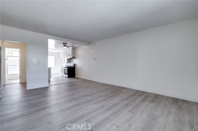 Detail Gallery Image 5 of 21 For 3430 Elm Ave #12,  Long Beach,  CA 90807 - 2 Beds | 1 Baths