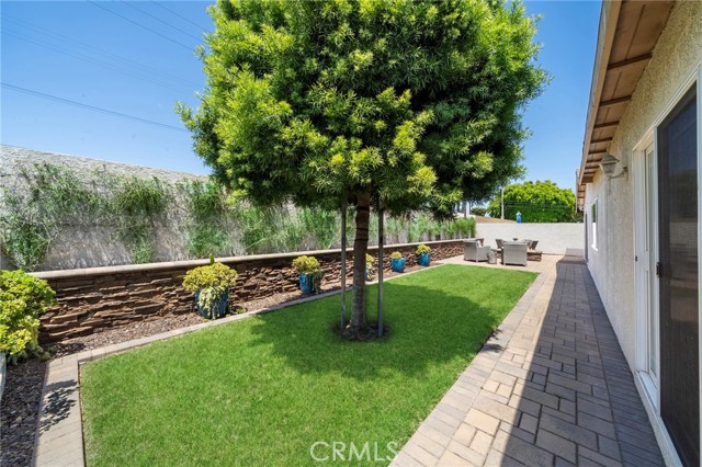 Detail Gallery Image 34 of 38 For 9181 Sherry Cir, Huntington Beach,  CA 92646 - 4 Beds | 2 Baths