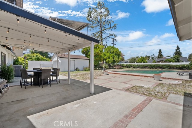 17441 Rayen Street, Sherwood Forest CA: https://media.crmls.org/medias/e0a19063-8f80-432a-9cfe-3b91a02e492d.jpg