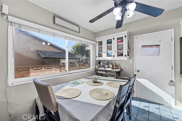 Detail Gallery Image 16 of 29 For 2066 Royalty, Pomona,  CA 91767 - 4 Beds | 2 Baths