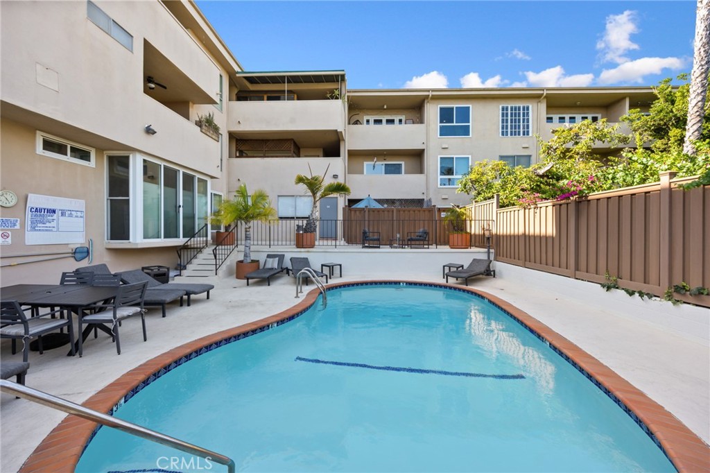 MLS #WS25137997 img 20