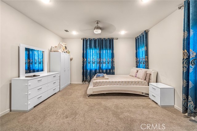 3449 Running Brook Street, Madera CA: https://media.crmls.org/medias/e0a52ef4-f9d1-4ecb-9a39-2e9e2b29de40.jpg