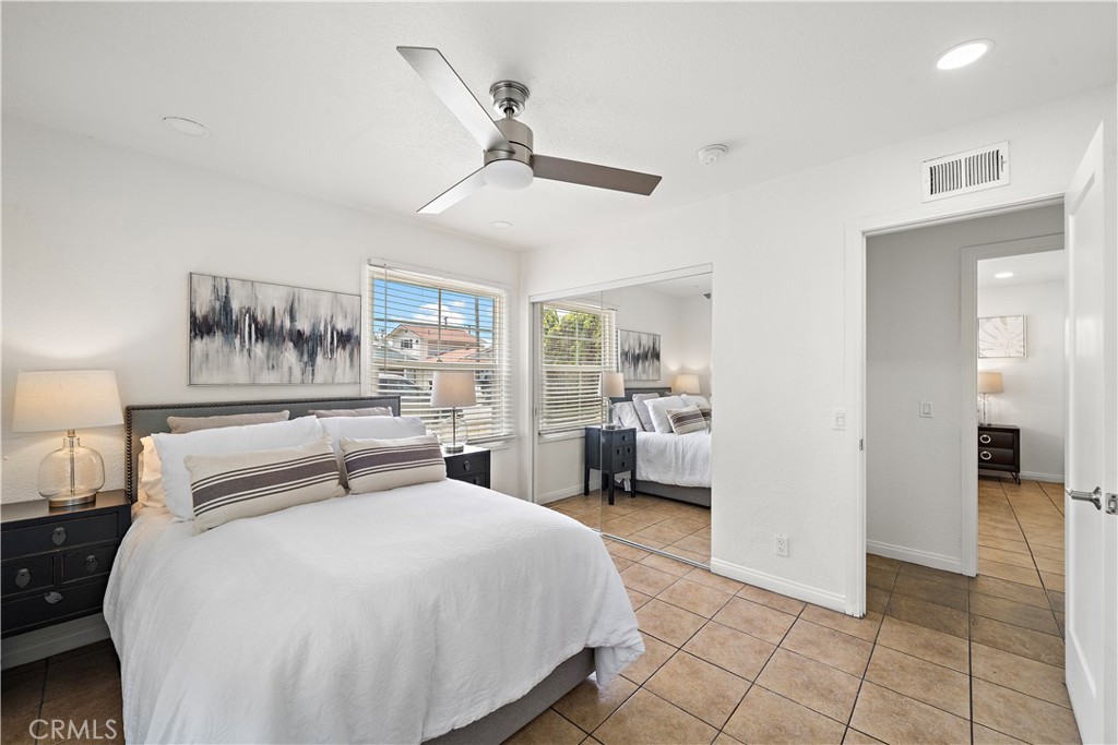 MLS #OC26139737 image #24