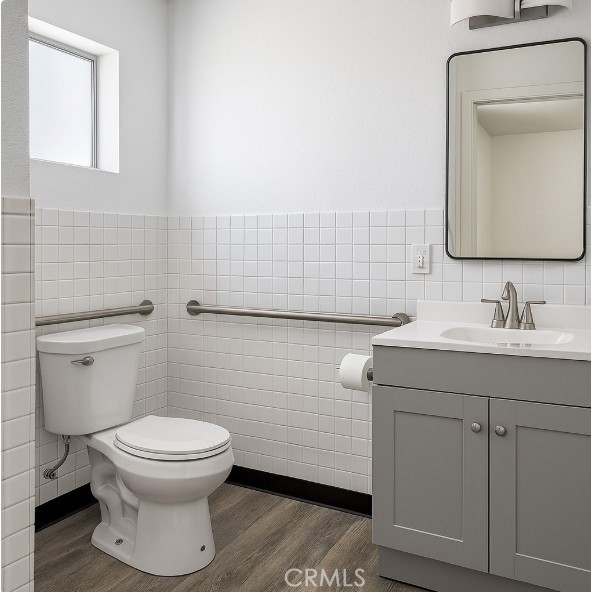 Detail Gallery Image 10 of 15 For 4393 Tyler #B St, Riverside,  CA 92503 - 4 Beds | 2 Baths