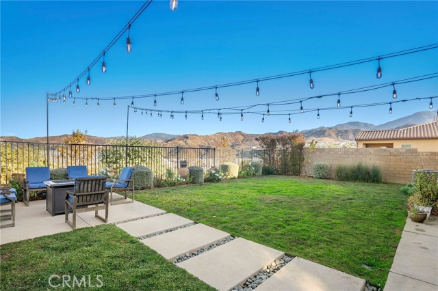 25140 Golden Maple Drive, Canyon Country CA: https://media.crmls.org/medias/e0a5e0b1-9afc-40b5-ba40-75e0e1467821.jpg