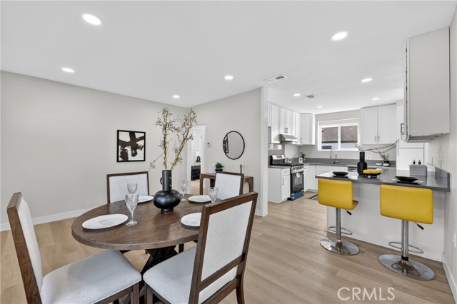 Detail Gallery Image 8 of 39 For 6994 Elmwood, San Bernardino,  CA 92404 - 3 Beds | 2 Baths