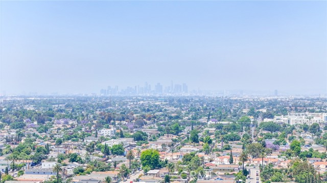 1962 E 114th Street, Los Angeles CA: https://media.crmls.org/medias/e0a7155b-2123-48cb-a4da-dae1cd2f1674.jpg