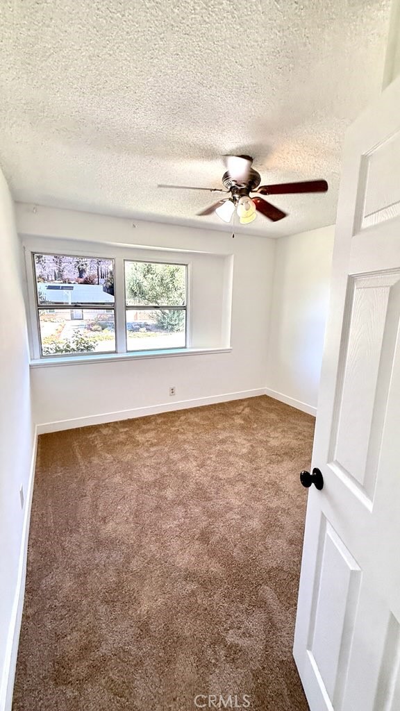 Detail Gallery Image 19 of 34 For 134 W Broadbent, Riverside,  CA 92507 - 4 Beds | 3 Baths