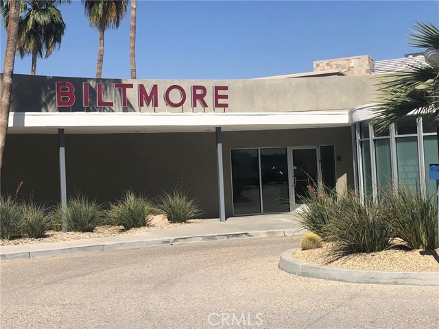 Detail Gallery Image 22 of 43 For 1010 E Palm Canyon Dr #203,  Palm Springs,  CA 92264 - 2 Beds | 2 Baths