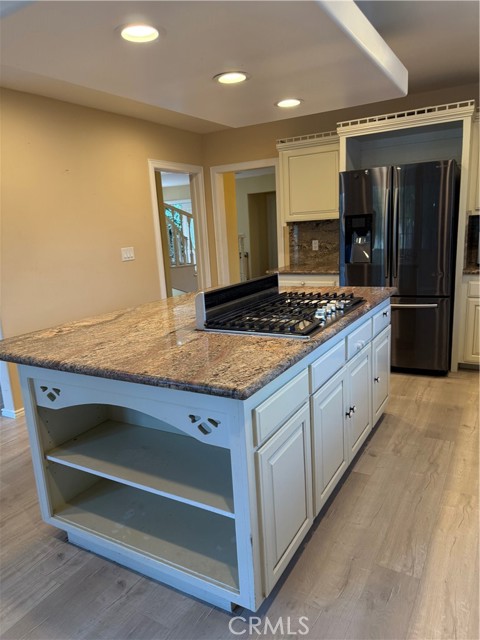 Detail Gallery Image 40 of 60 For 5224 Woodlake, Woodland Hills,  CA 91367 - 4 Beds | 3/1 Baths