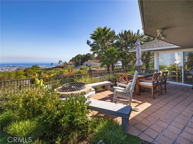 29897 Knoll View Drive, Rancho Palos Verdes, California 90275, 3 Bedrooms Bedrooms, ,2 BathroomsBathrooms,Residential,For Sale,Knoll View,PV25033357