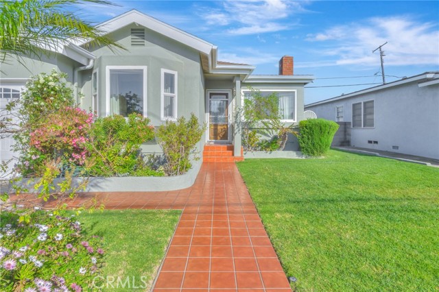 Image 32 of 36 For 22908 Ladeene