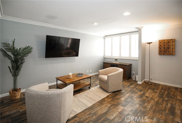 Detail Gallery Image 10 of 25 For 14141 Dickens #111,  Sherman Oaks,  CA 91423 - 2 Beds | 2 Baths