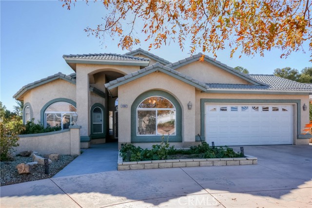 Detail Gallery Image 3 of 74 For 14987 Tournament Dr, Helendale,  CA 92342 - 3 Beds | 2 Baths