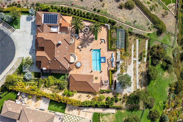 Detail Gallery Image 7 of 60 For 3991 Hollow Ridge Ct, Yorba Linda,  CA 92887 - 5 Beds | 4/1 Baths