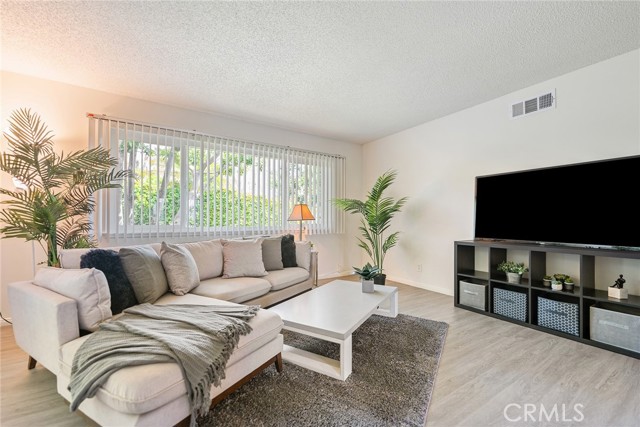 Detail Gallery Image 30 of 55 For 557 S Gardner Dr, Orange,  CA 92866 - 3 Beds | 2 Baths