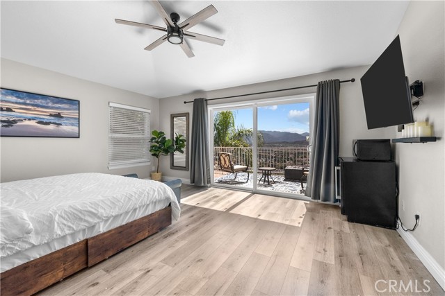 Detail Gallery Image 26 of 33 For 18554 Olympian Ct., Canyon Country,  CA 91351 - 5 Beds | 2/1 Baths