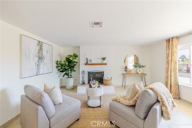 Detail Gallery Image 5 of 32 For 37511 Palo Verde Dr, Cathedral City,  CA 92234 - 2 Beds | 2 Baths